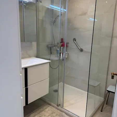 Location, Terrace, 2 Bedrooms Apartman *